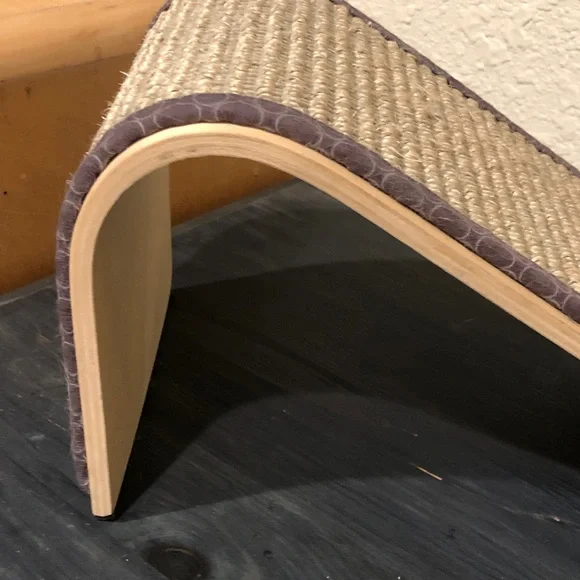 Natural Woven Cat Scratcher Ramp - Picture 4 of 9